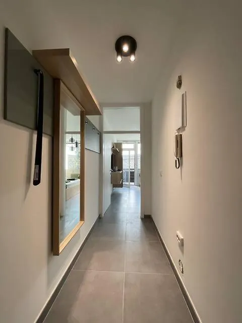 Das Eichenzimmer Graz 0*,  Österreich